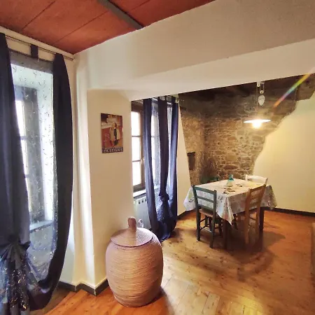 Antico Borgo 아파트 *